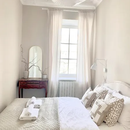 Cosy Oasis In Old Town By Reside Baltic *