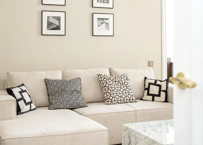 Cosy Oasis In Old Town By Reside Baltic Vilnius